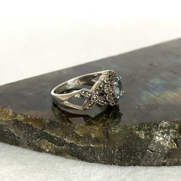 Sterling Silver 925 Oval Blue Topaz & Marcasite Floral Split Shank Ring Sz 7.5 - Picture 6 of 16